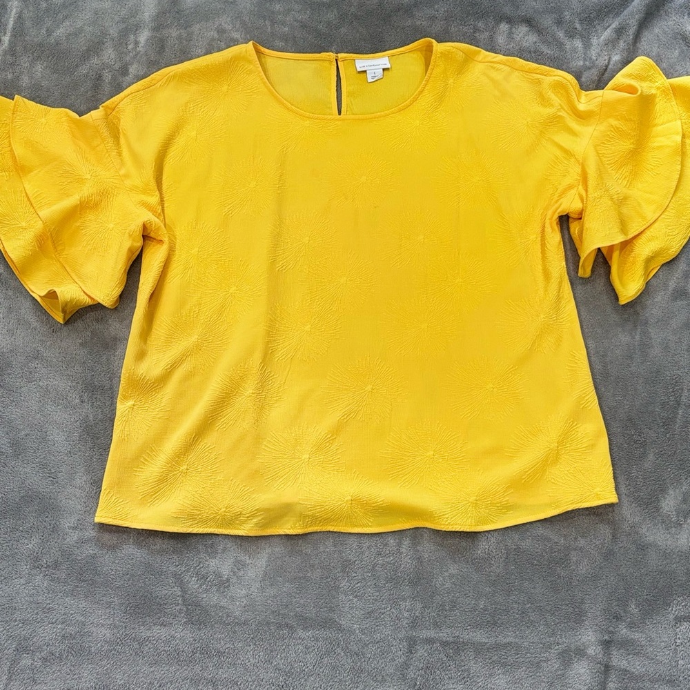 Liz Claiborne Bright Yellow Flutter Sleeve Top